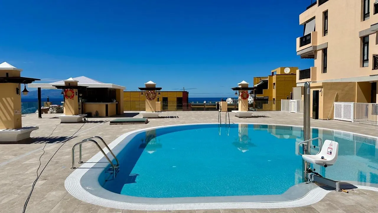 Sunset Apart, Large Terrace, Pool, Best Location! Puerto de Santiago  0*, Puerto de Santiago (Tenerife) Ισπανία